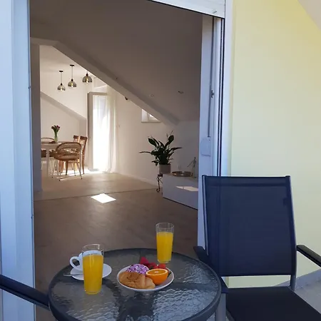 Sea View Suzana Апартаменты