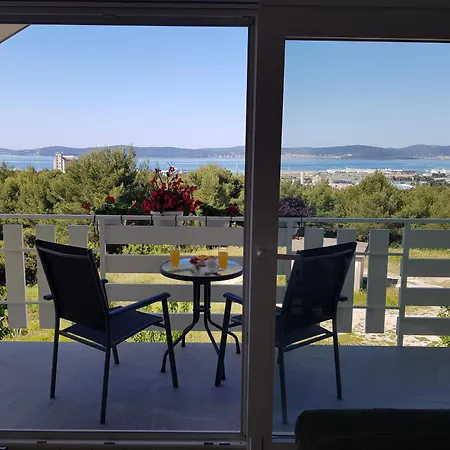 Sea View Suzana Ζαντάρ